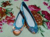 Sapatilha Zara  Floral imperdivel!!! Tam 34