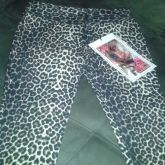 Calça oncinha Planet Girls Tamanho 36